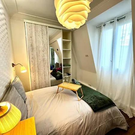 Apartment Champs-elysees - For 2 People
