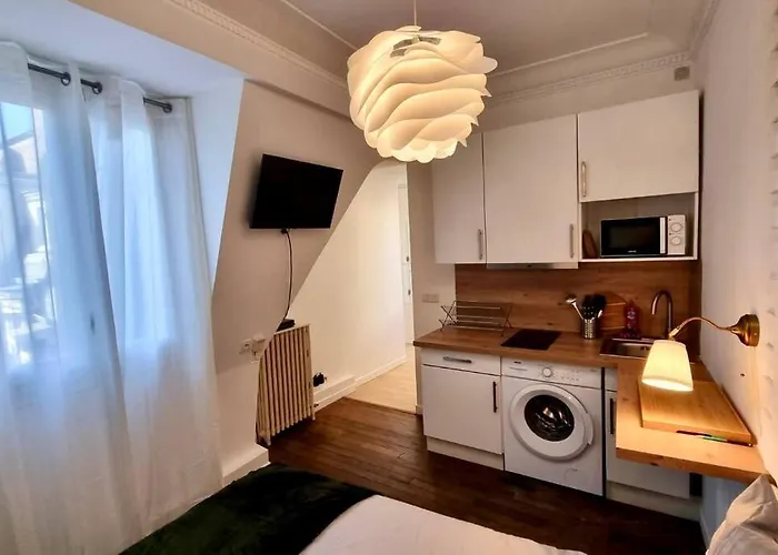 Apartment Champs-elysees - For 2 People