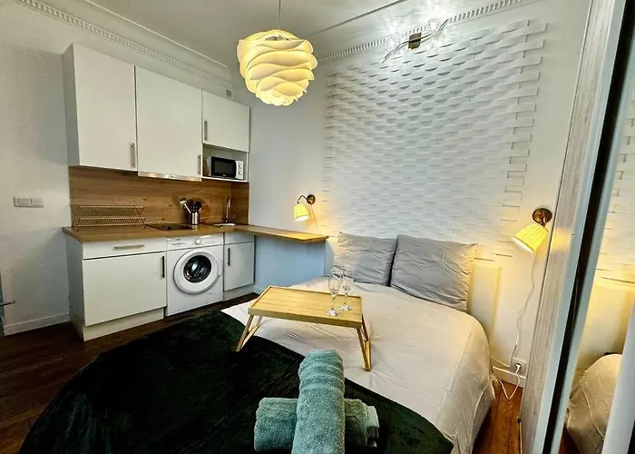 Champs-elysees - For 2 People Paris